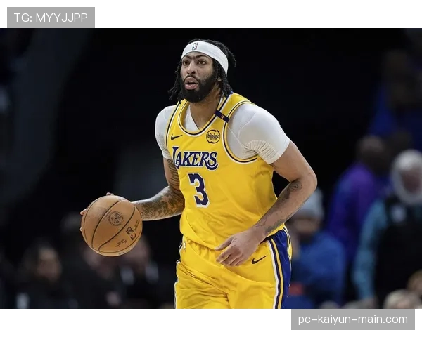 安东尼·戴维斯挡拆拉开防守空间提升球队内线效率