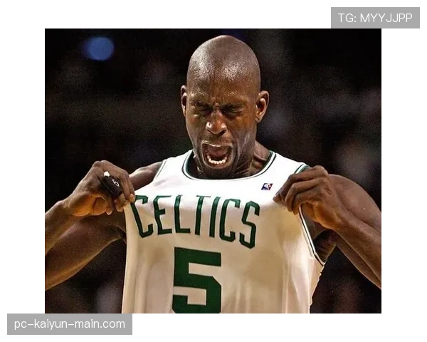 加内特低位单打胜过库里 得分结构靠防守篮板